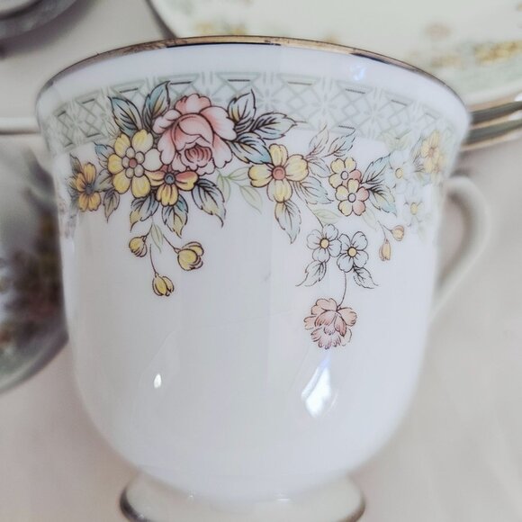 3 Noritake Spring Field Teacup Saucers delicate flowers vtg  Japan silver rim - Picture 5 of 6